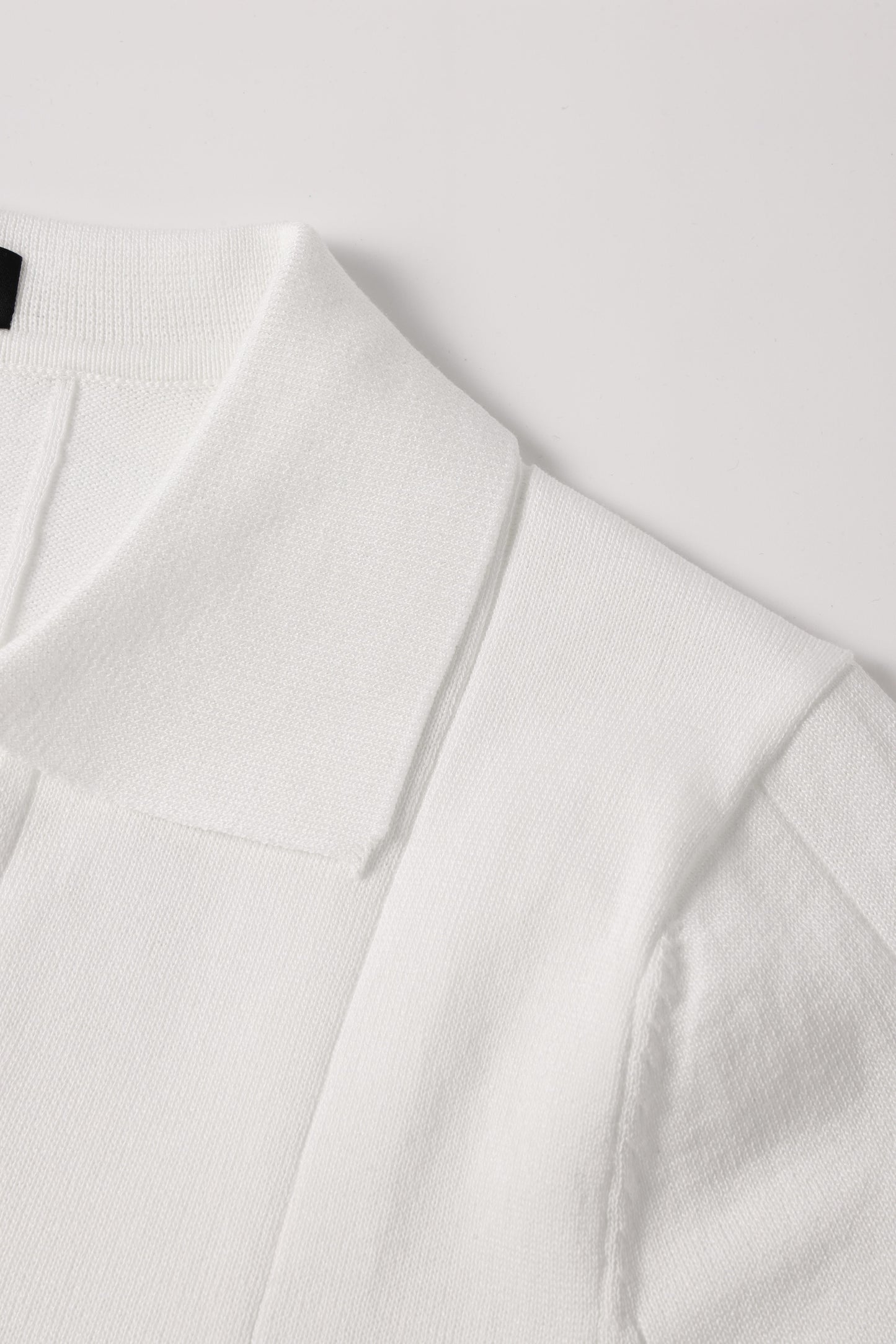 HANNAM V-Neck Polo