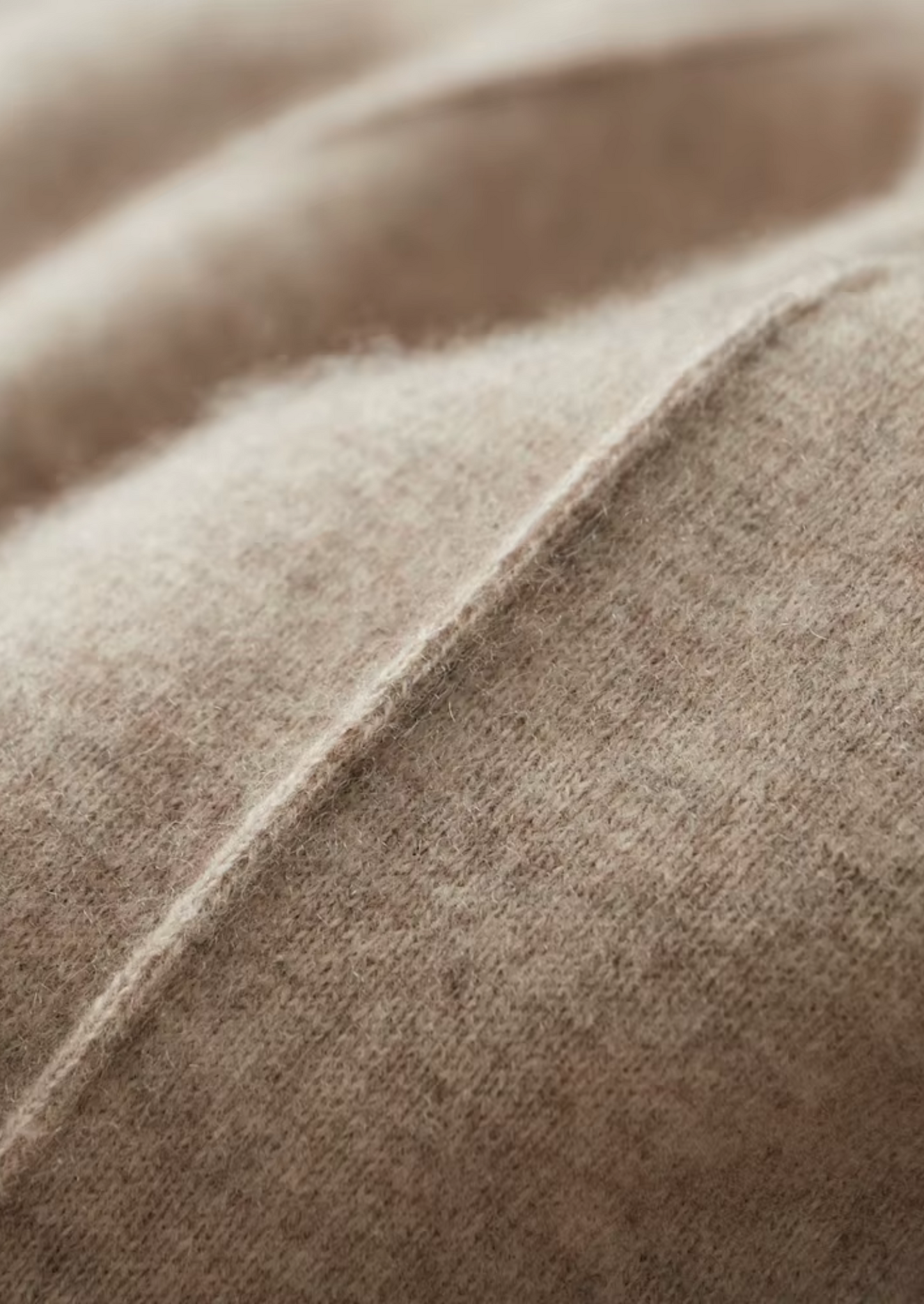 REFINED LOUNGE MERINO WOOL SET